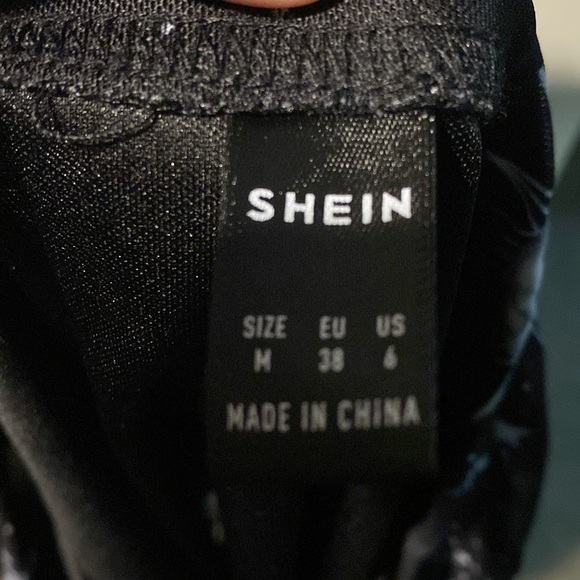 Celestial Print Mini Skirt from Shein - Picture 3 of 4